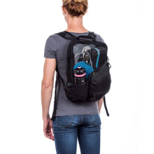 Load image into Gallery viewer, Pro Vent Zip Mesh Backpack (15 Liter)
